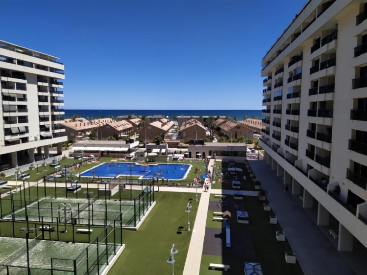 ESPECTACULAR APARTAMENTO EN PLAYA PATACONA CON VISTAS INMEJORABLES
