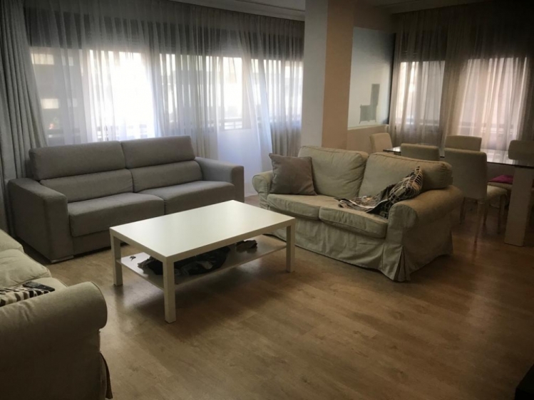 PISO EN VENTA ZONA JAIME ROIG